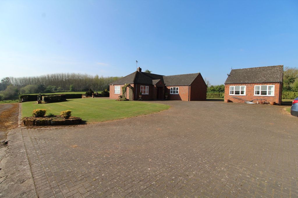 Property photo 1 of 45