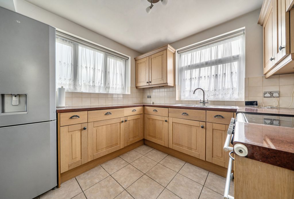 Property photo 3 of 18 1454427 (10).Jpg