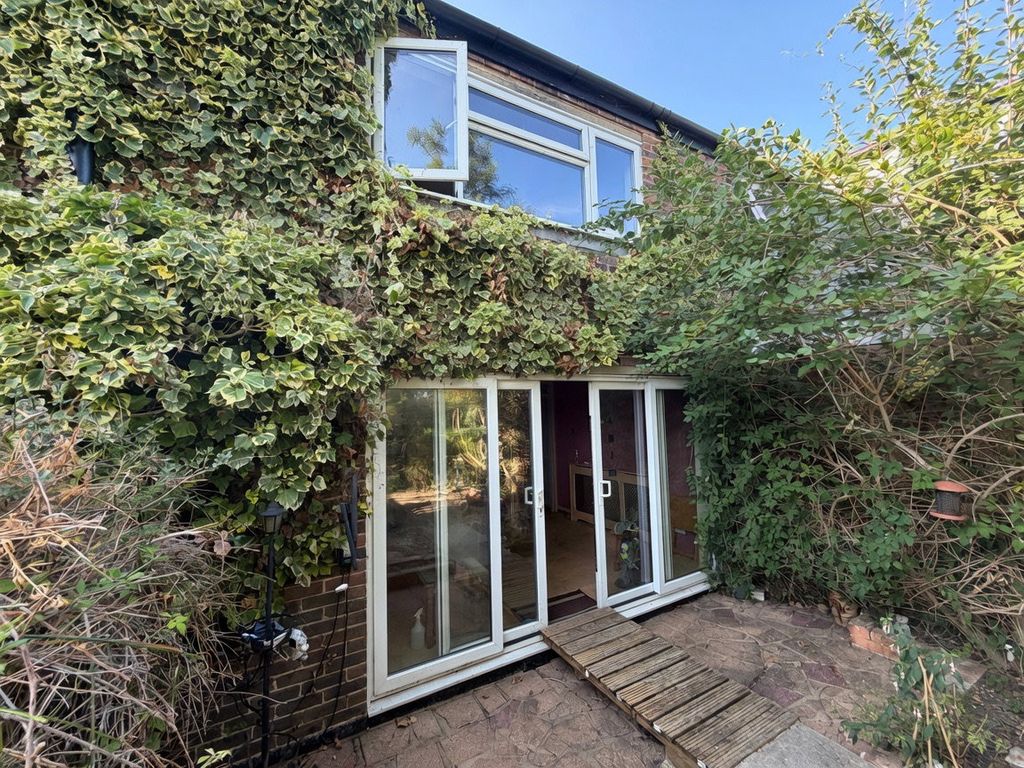 Property photo 3 of 10