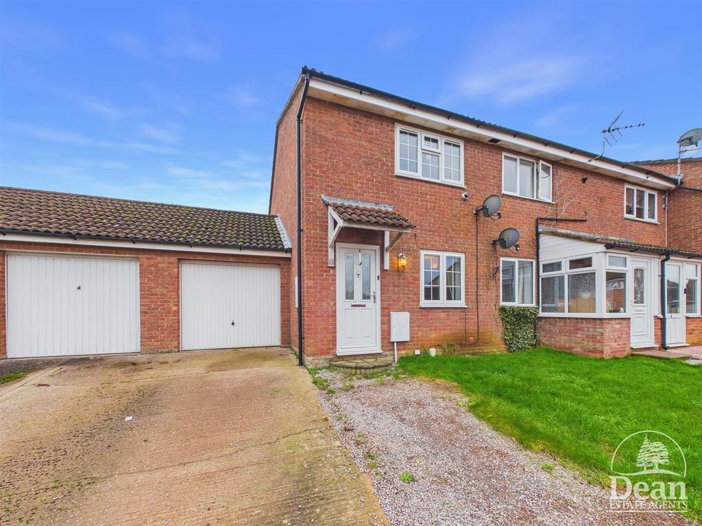 Property photo 1 of 11