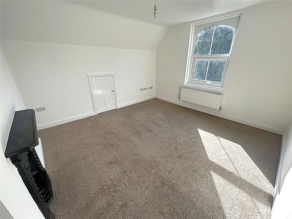Property photo 2 of 9 Living Room