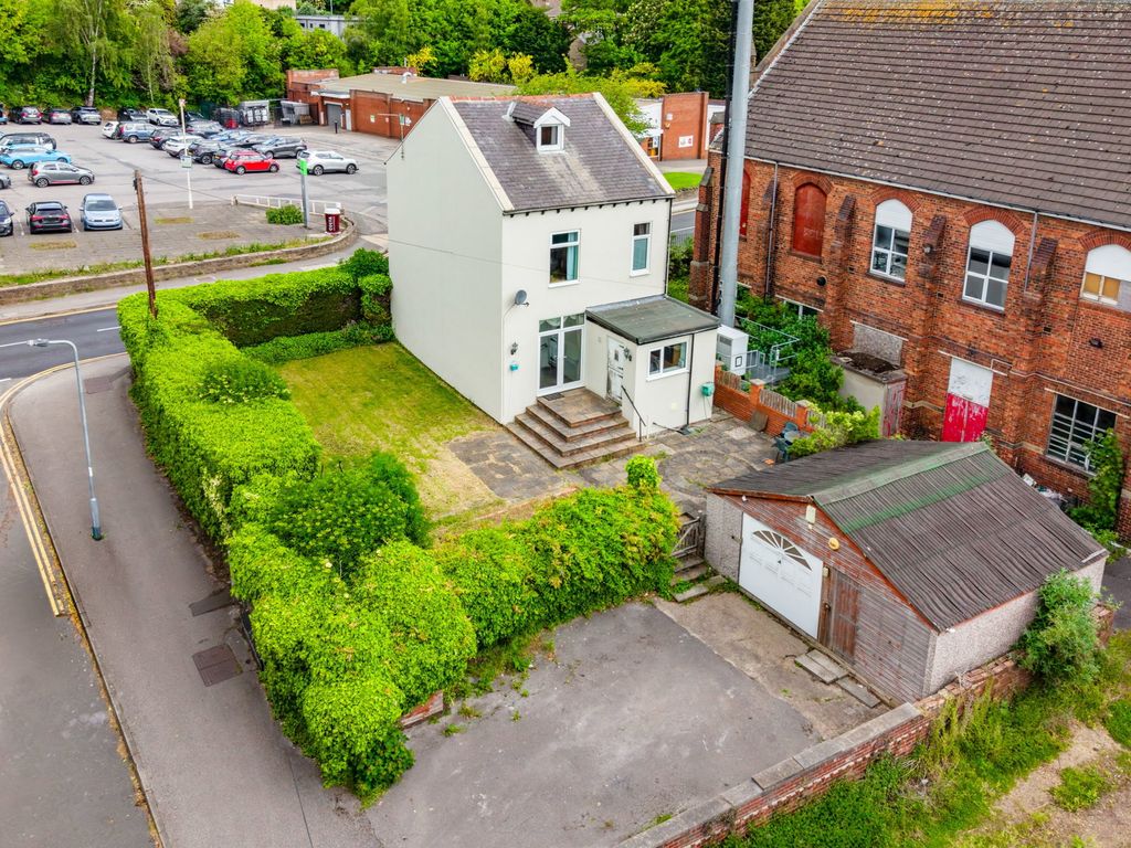 Property photo 1 of 31