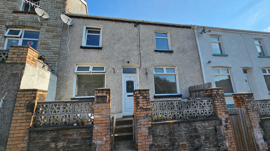 Property photo 1 of 10