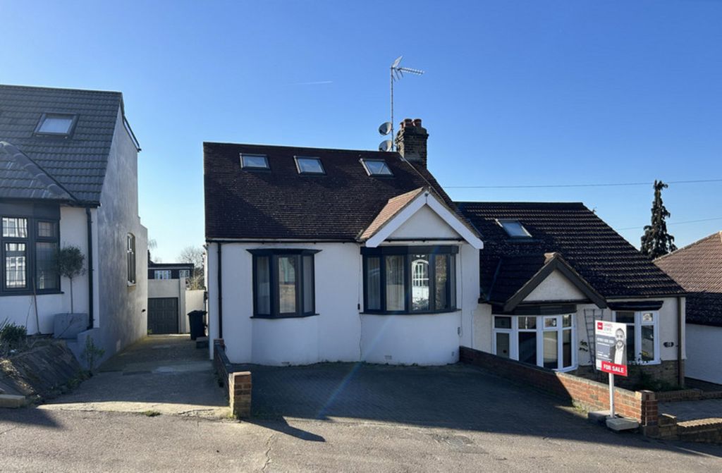 Property photo 2 of 30