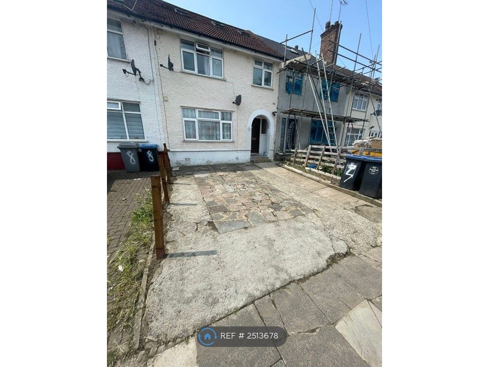 Property photo 3 of 6