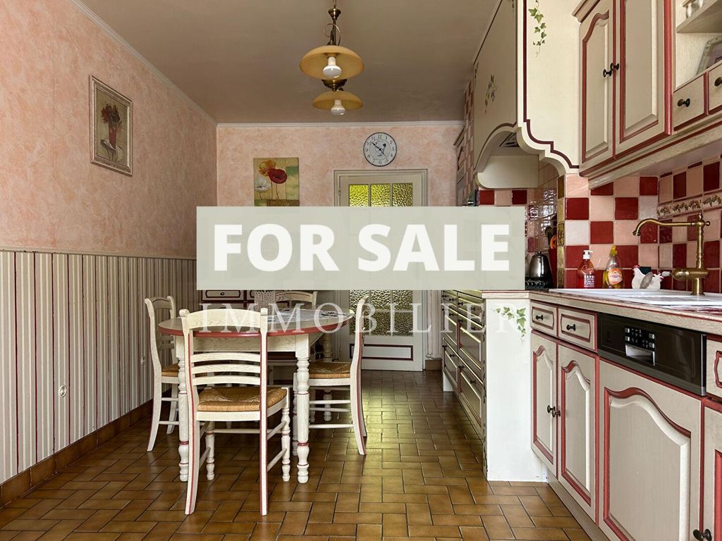 Property photo 3 of 18