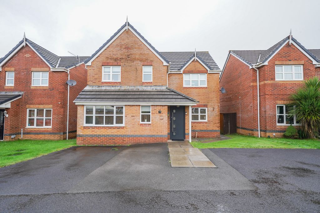 Property photo 1 of 28 Dsc05494