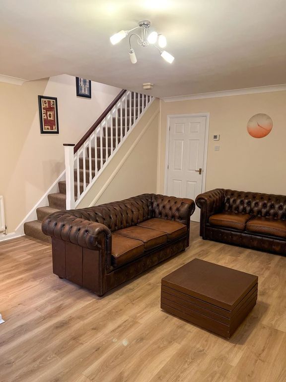 Property photo 1 of 14 Photo 15