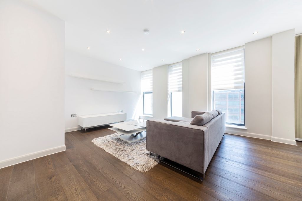 Property photo 3 of 10 Photo 9