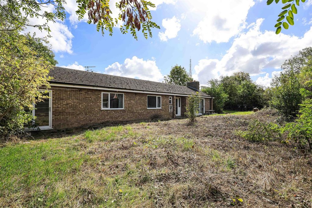 Property photo 3 of 13 Img (11).Jpg