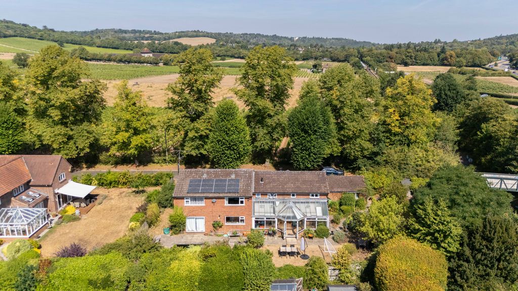 Property photo 1 of 25 Dji_20260814113908_0507_D