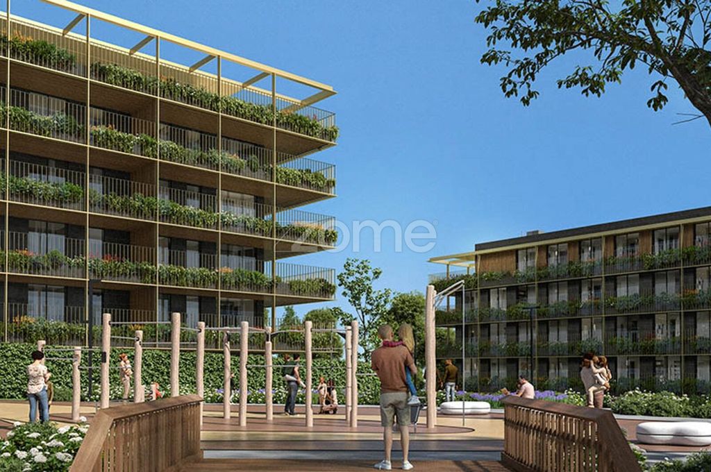 Property photo 3 of 33