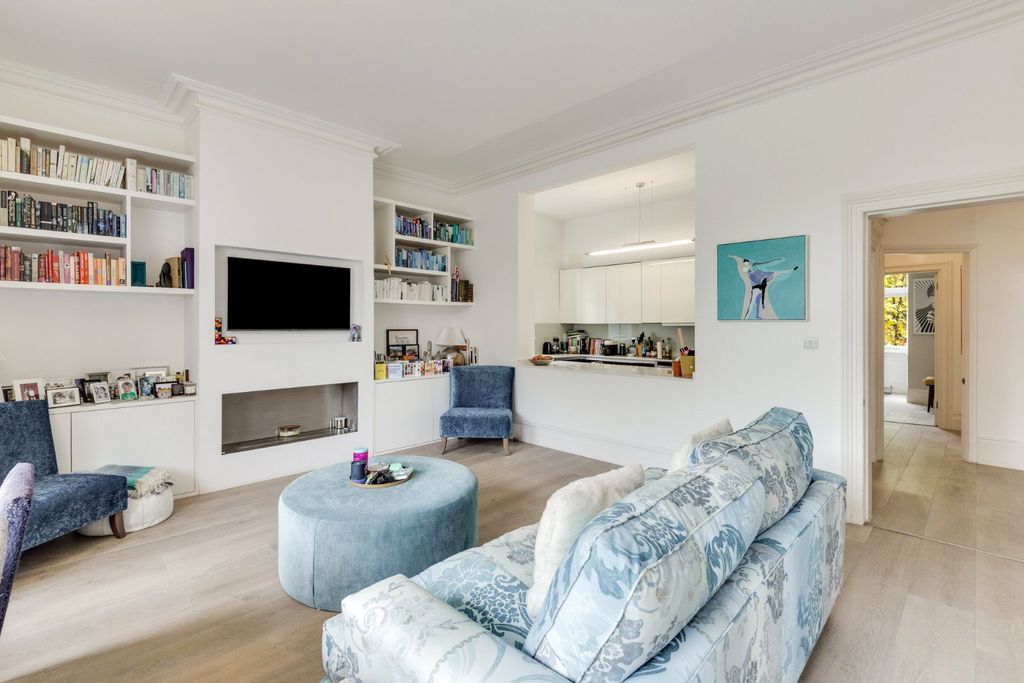 Property photo 3 of 13 Picture No. 22