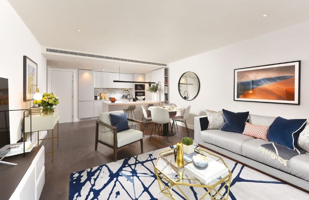 Property photo 3 of 6 Cassini Apartments