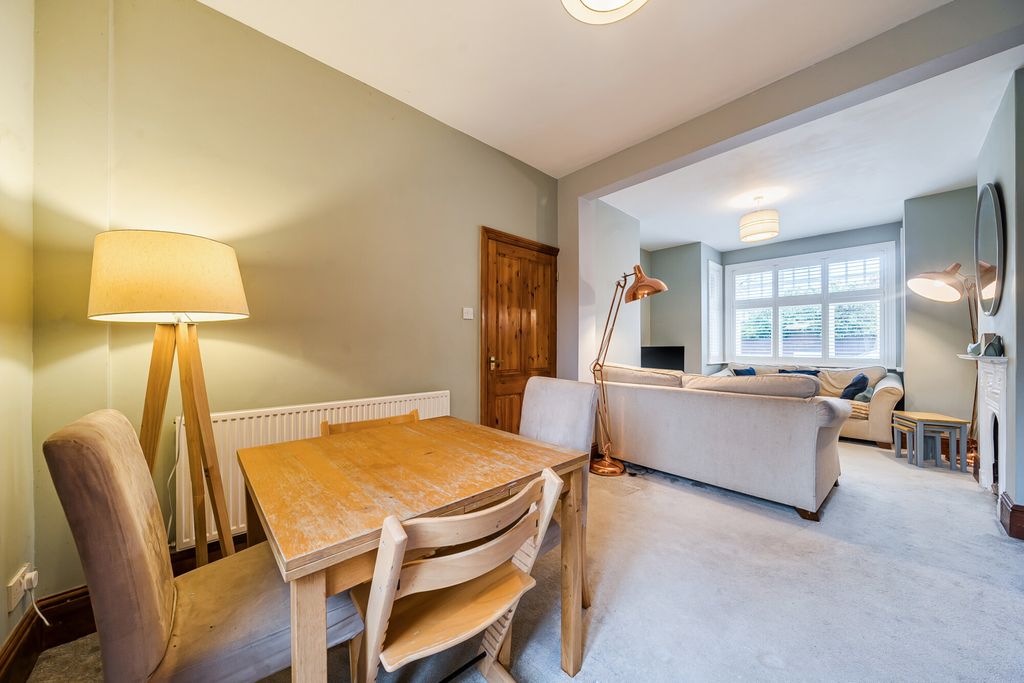 Property photo 3 of 18 1404009-18-6998A1...