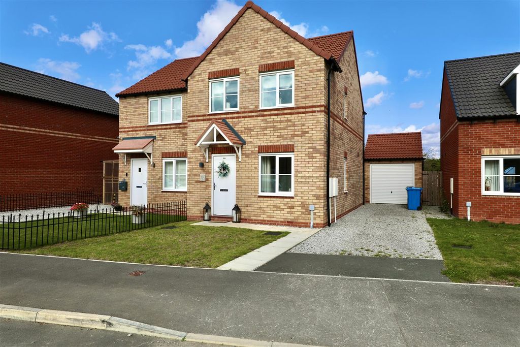Property photo 1 of 25 0A4A6239.Jpg