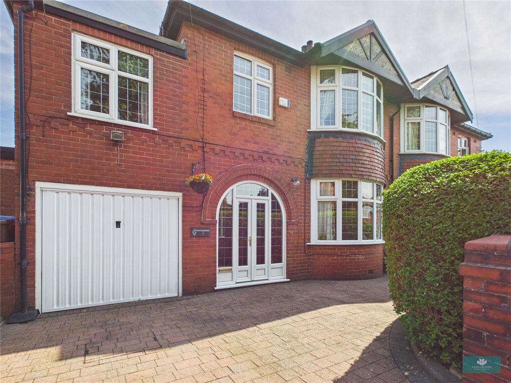 Property photo 1 of 41 Picture No. 54