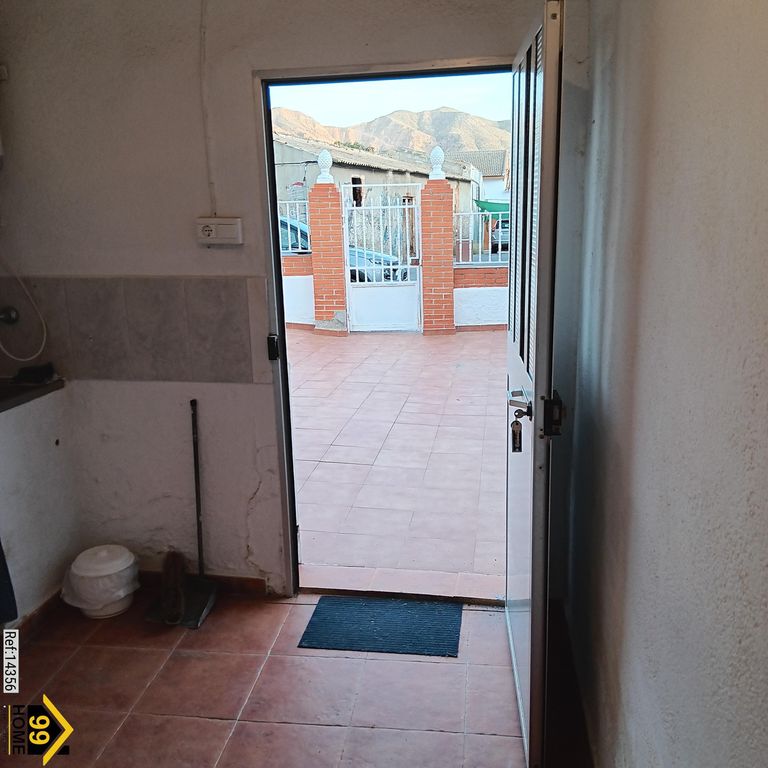Property photo 3 of 16