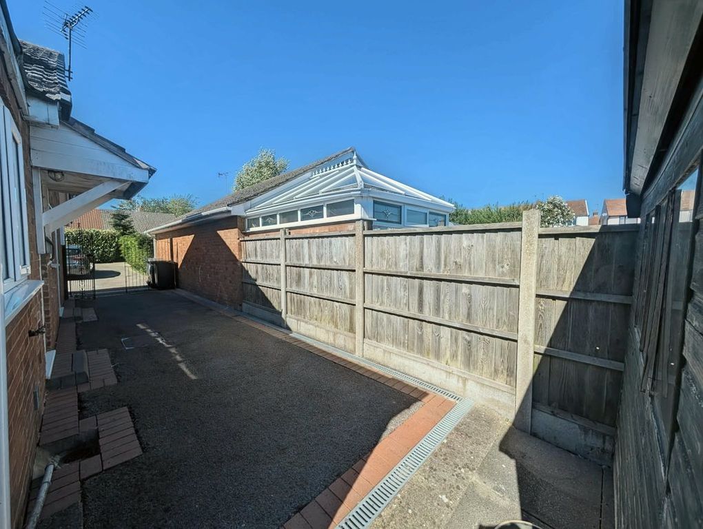 Property photo 3 of 16 Photo 9