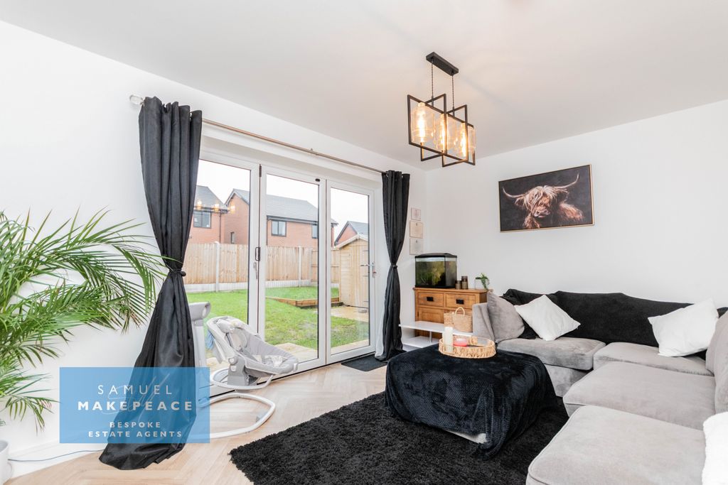 Property photo 2 of 27 Gallery