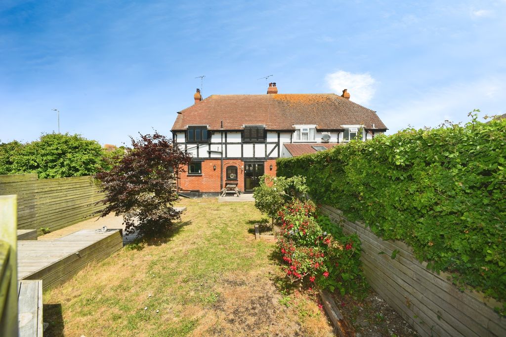 Property photo 1 of 20 Photo #1