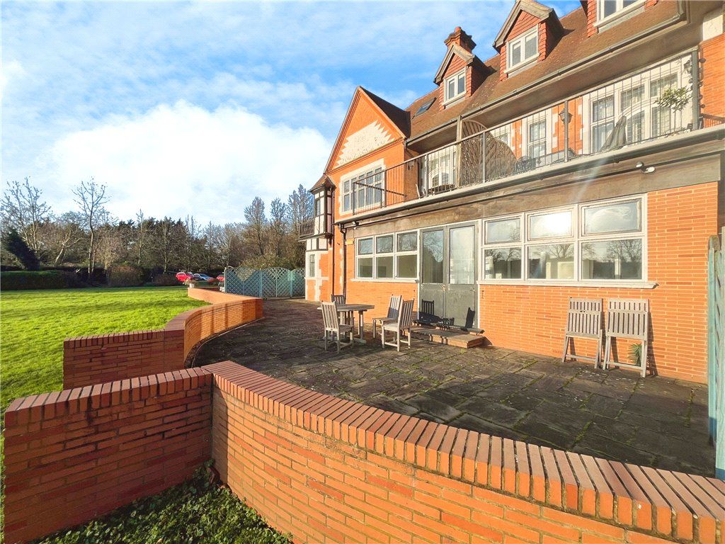 Property photo 1 of 21 Terrace