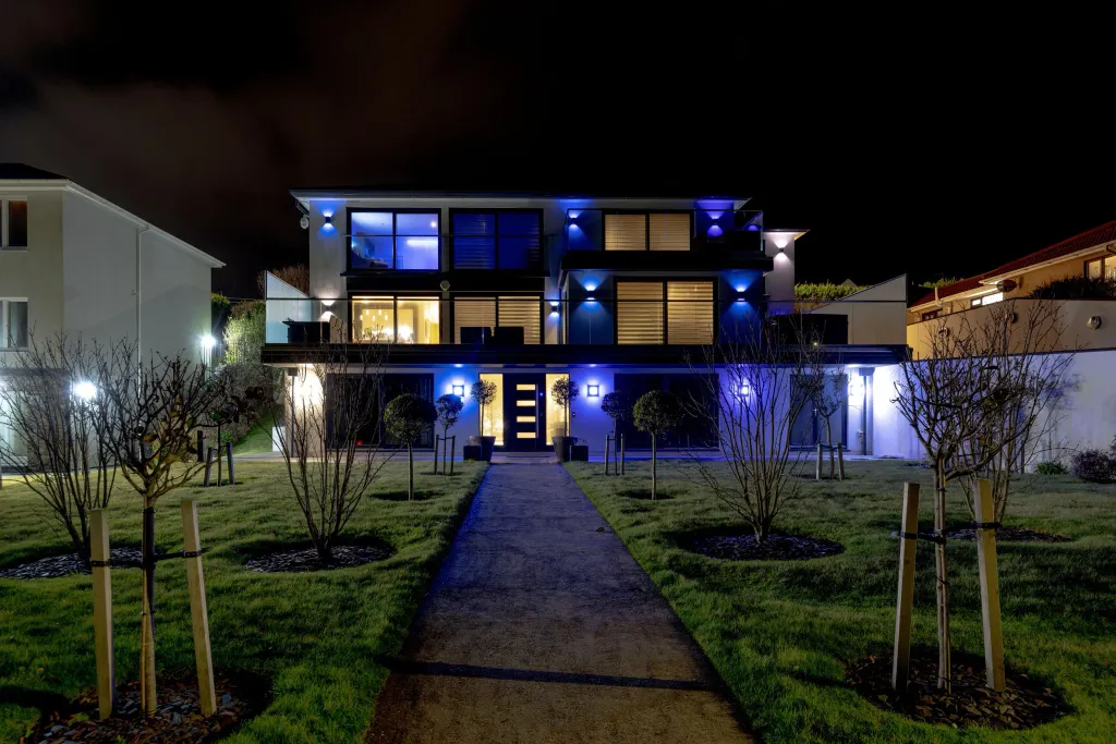 Property photo 3 of 57