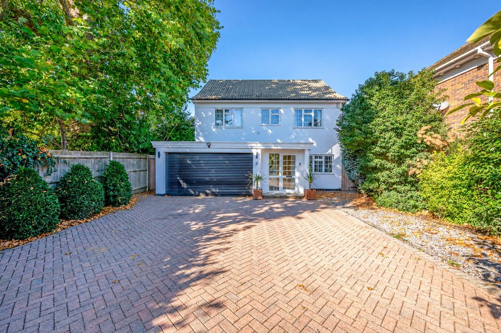 Property photo 1 of 25