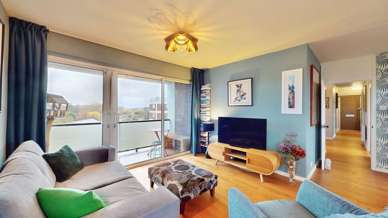 Property photo 3 of 20 Photo 26