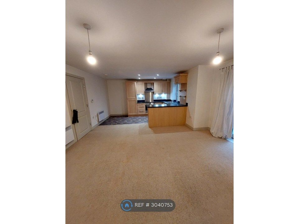 Property photo 1 of 8 Lounge And Open Plan Kitchen/Diner