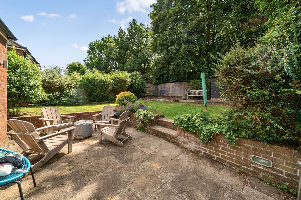 Property photo 2 of 38