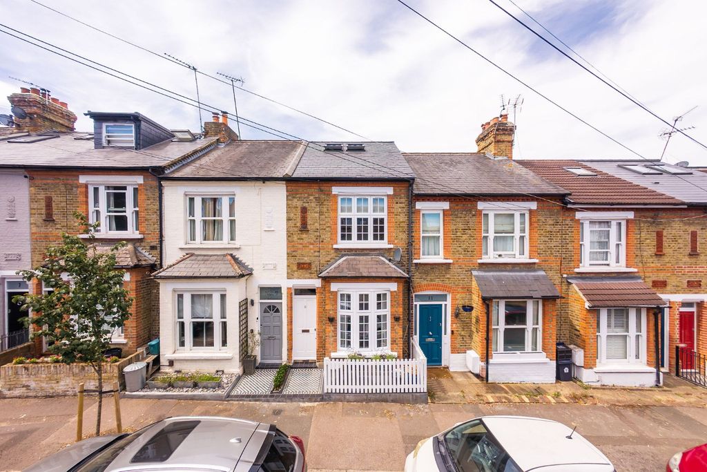 Property photo 2 of 13 4667232