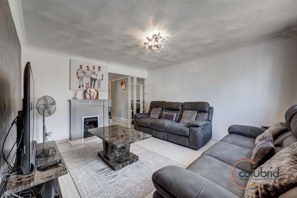 Property photo 2 of 17 0G1A3441-0G1A3445.Jpg