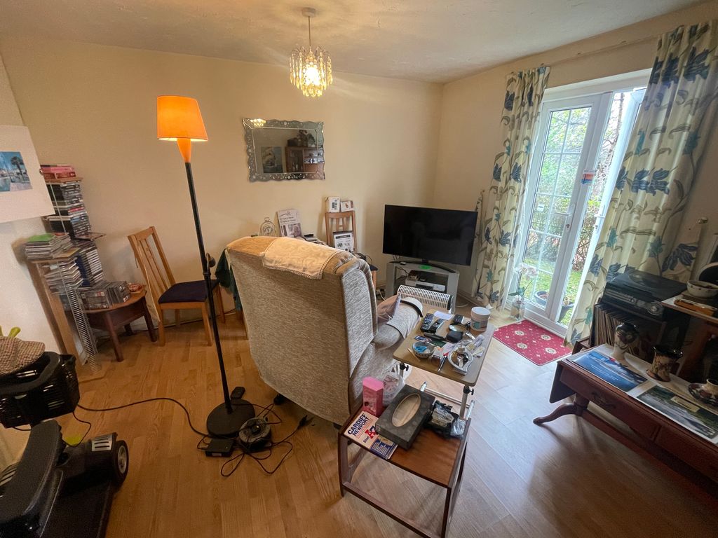 Property photo 3 of 10