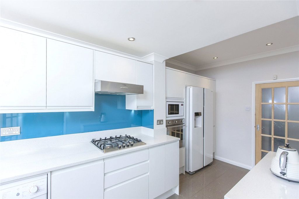 Property photo 1 of 13 Picture No. 09