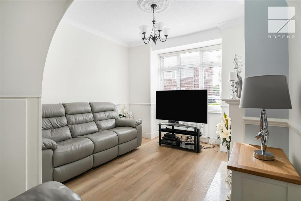 Property photo 3 of 15 6_76398_Watermarked.Jpg