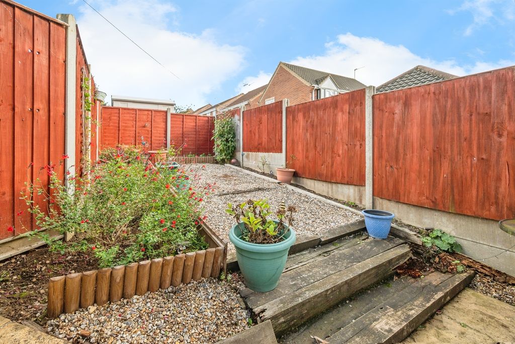 Property photo 3 of 17