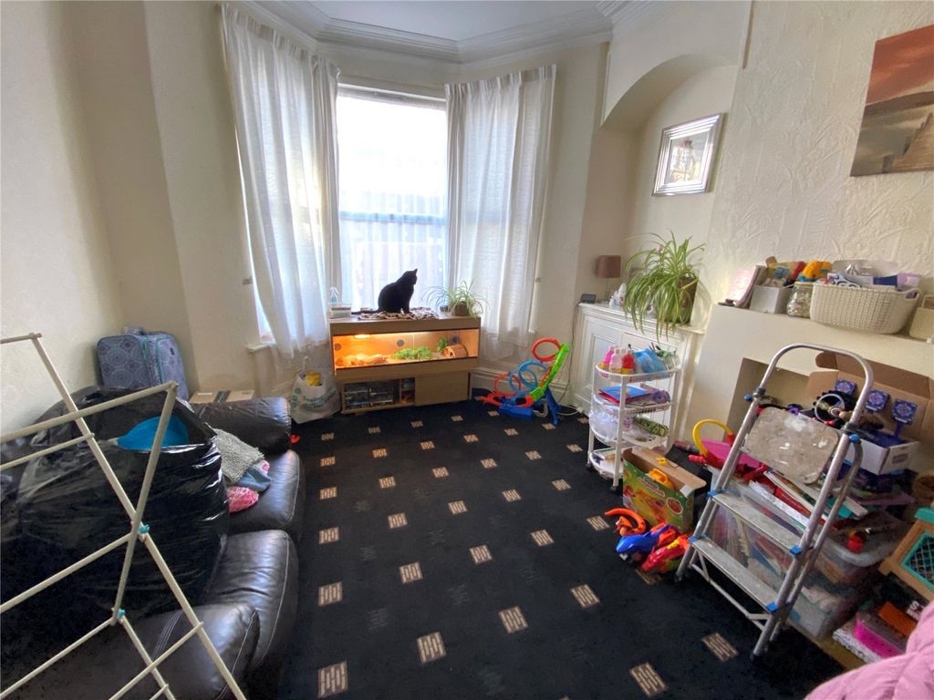 Property photo 2 of 15 Picture No. 02