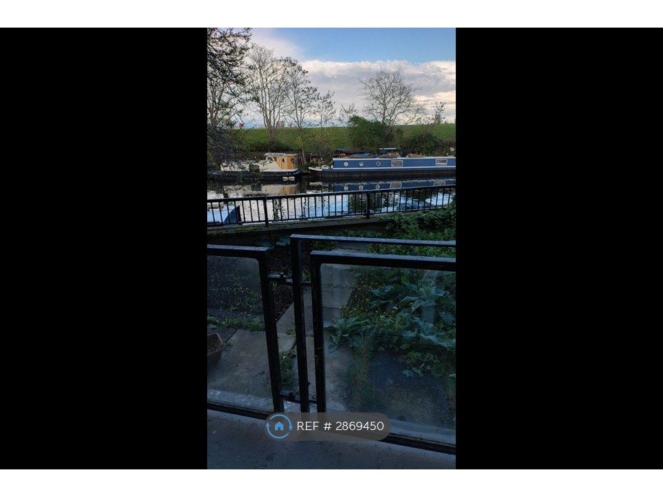 Property photo 2 of 8