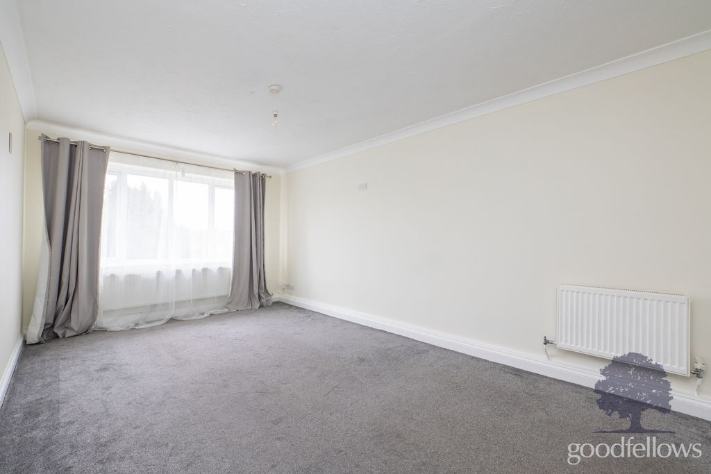 Property photo 2 of 11 Picture No. 20