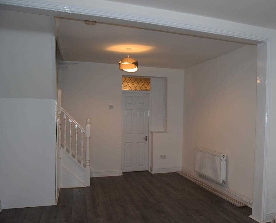 Property photo 2 of 15 Lounge/Dining Room