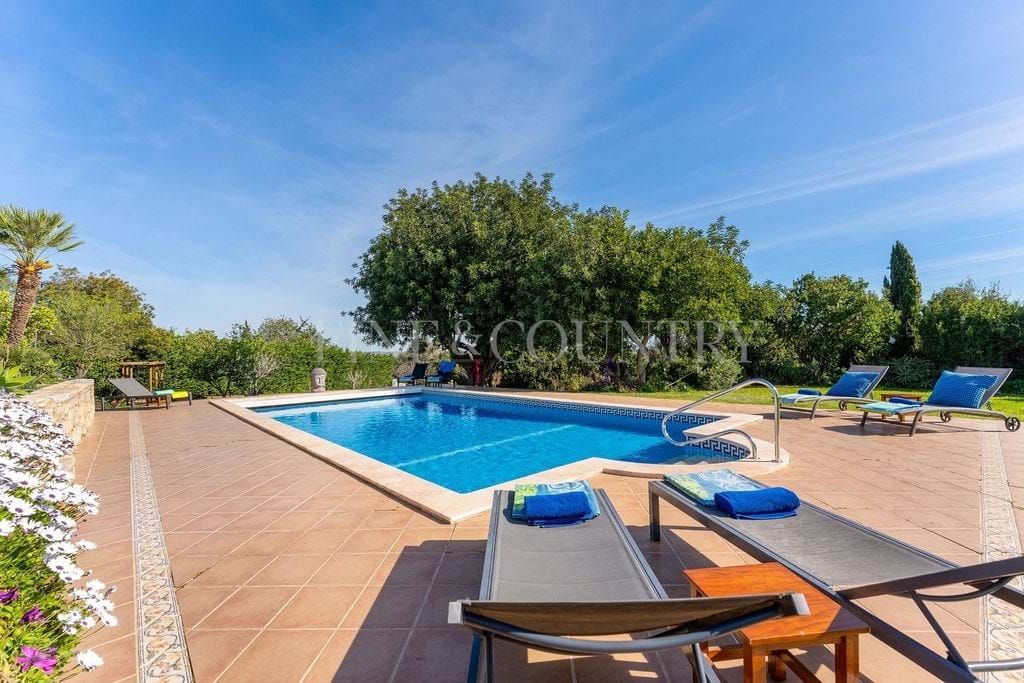 Property photo 3 of 30