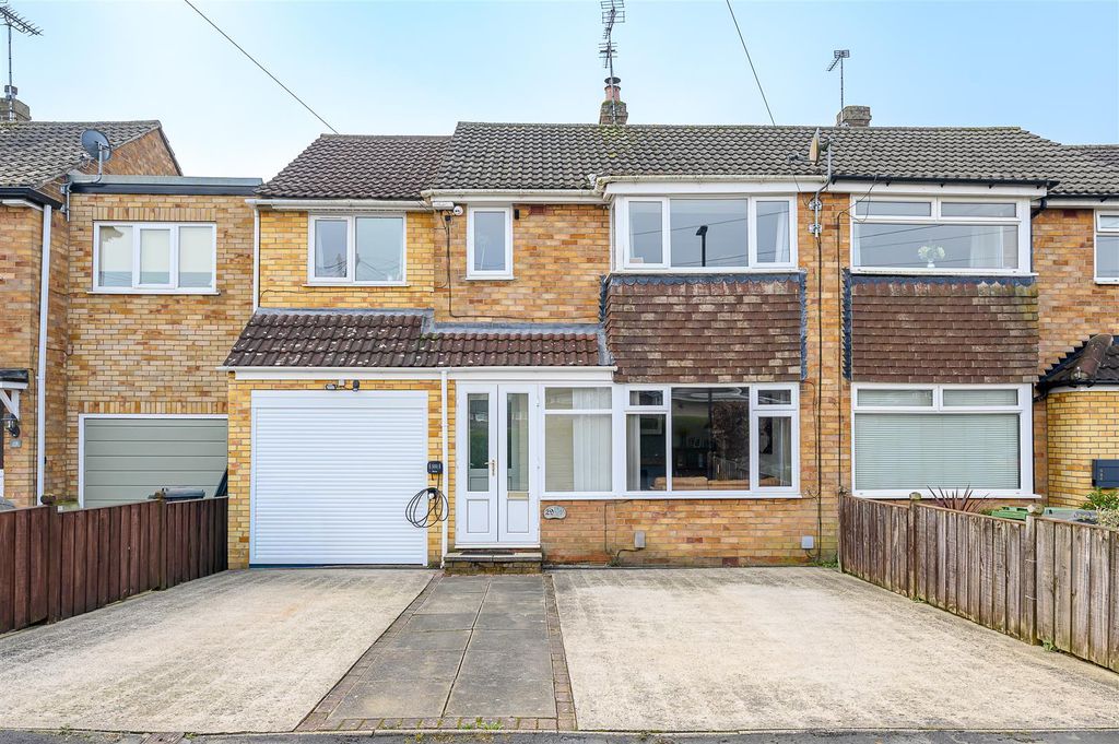 Property photo 1 of 15 External