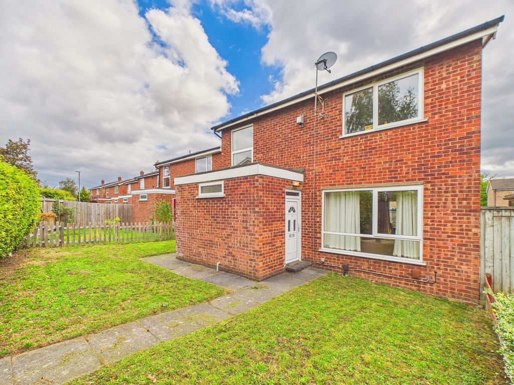 Property photo 1 of 14 Cam01909G0-Pr0550-Still015