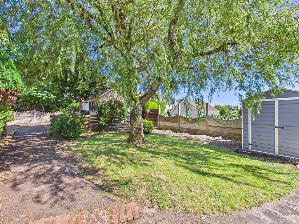 Property photo 2 of 22