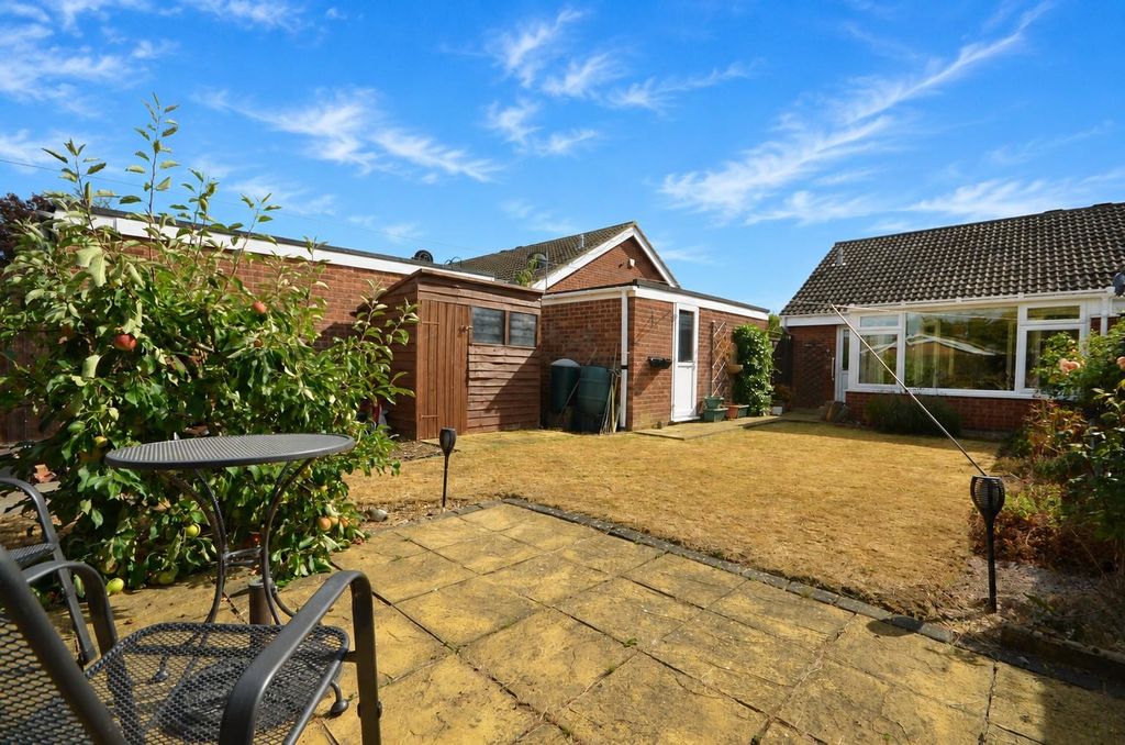 Property photo 2 of 9