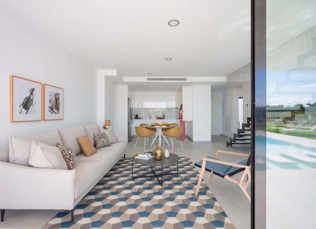 Property photo 3 of 22