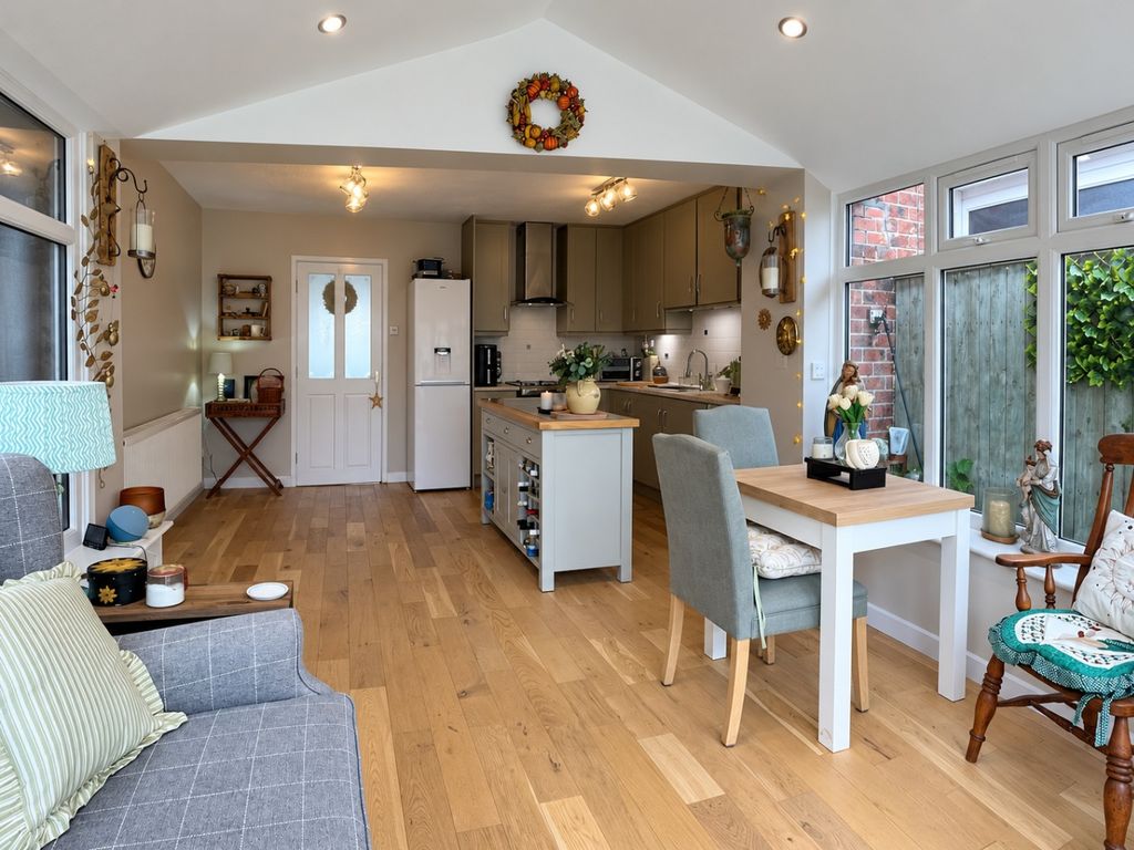 Property photo 3 of 15 5538284