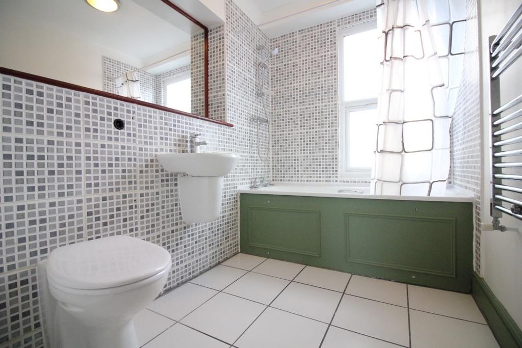 Property photo 3 of 3 Unadjustednonraw_Thumb_21729.Jpg