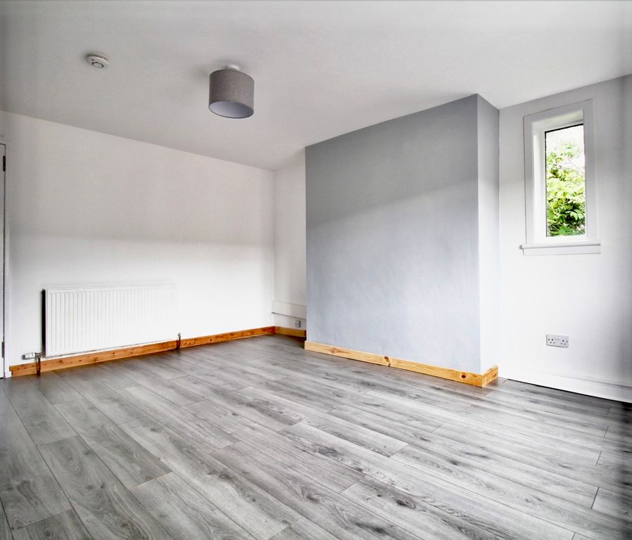 Property photo 2 of 17 Photo 1